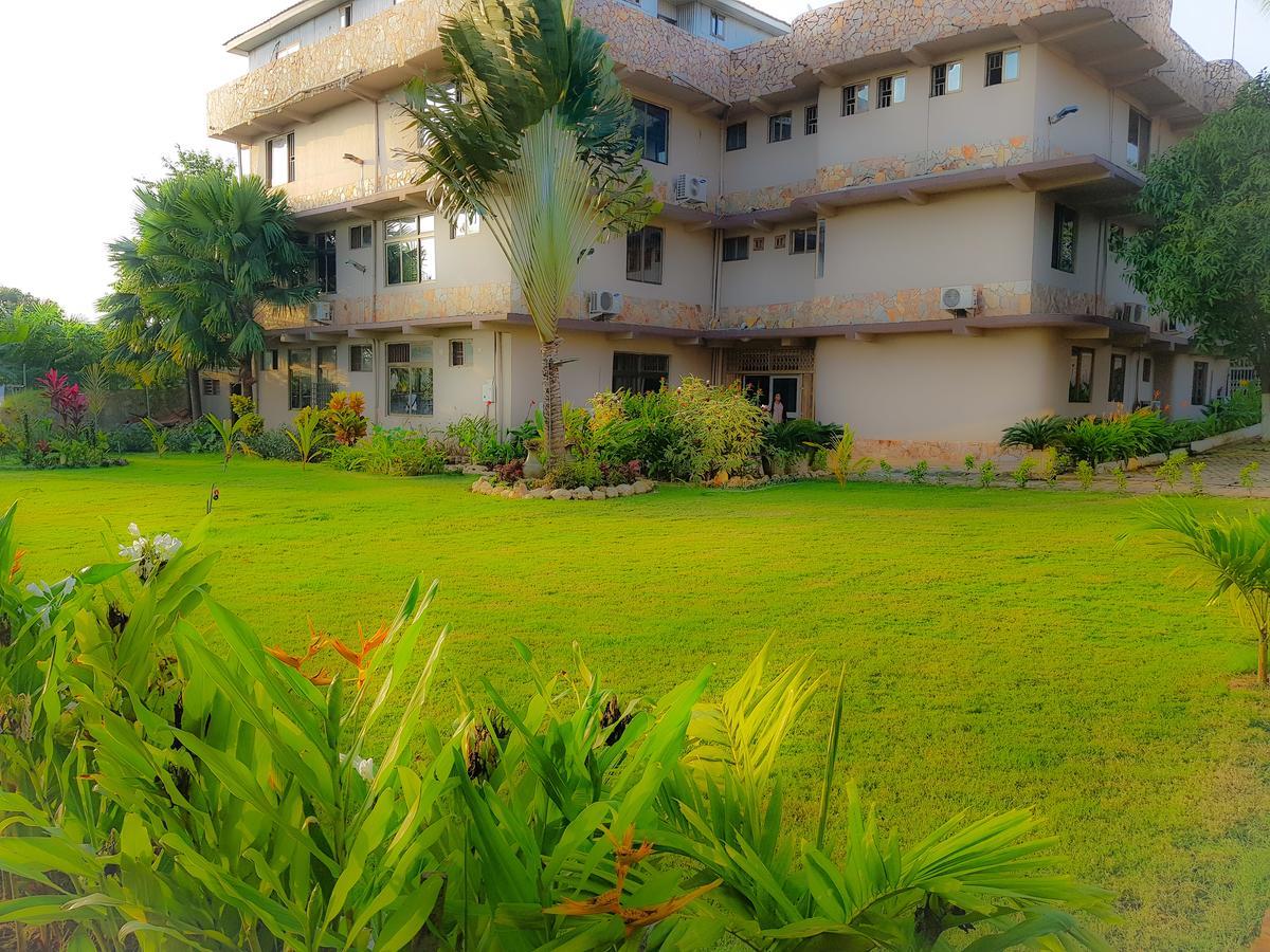 Sweet Garden Hotel Kumasi Exterior photo